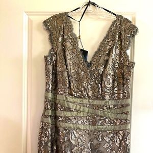 Semi formal/formal dress just beautiful!